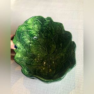 Ceramiche Leonardo Majolica Foglio Oval Bowl Green Leaf Design 10.5X 8”X4.75”